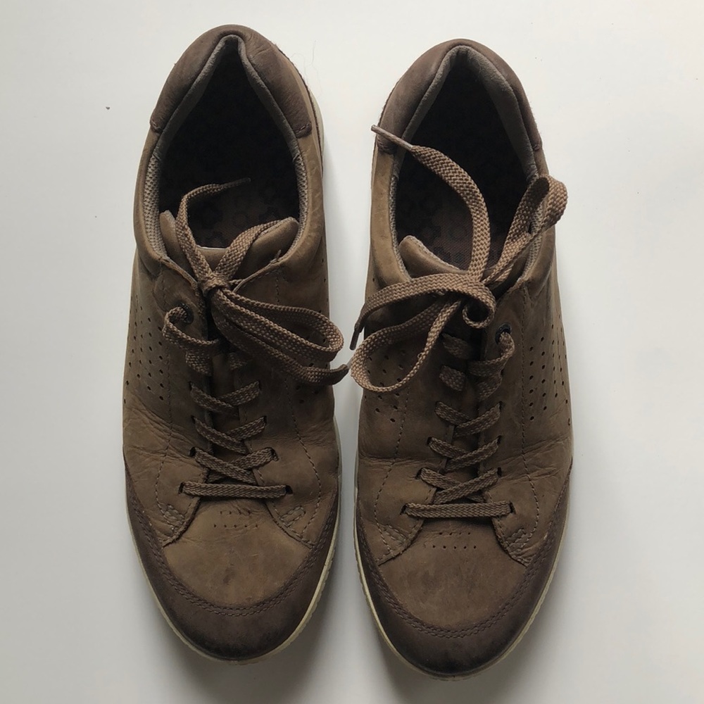 Ecco men’s brown leather golf shoes size 8-8.5